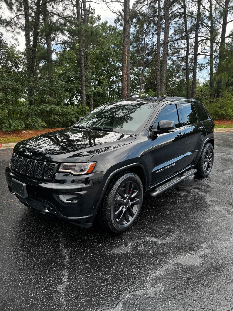2017 Jeep Cherokee - $10,500