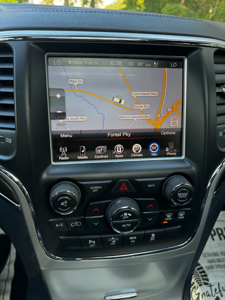 2015 Jeep Cherokee - $10,900