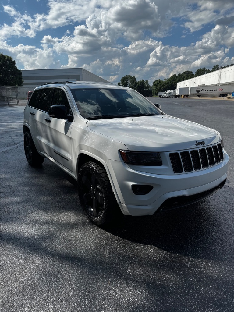 2015 Jeep Cherokee - $10,900
