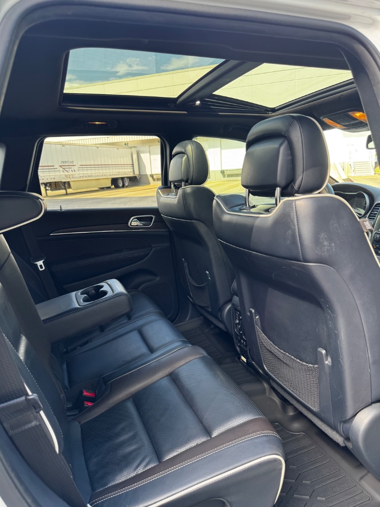 2015 Jeep Cherokee - $10,900