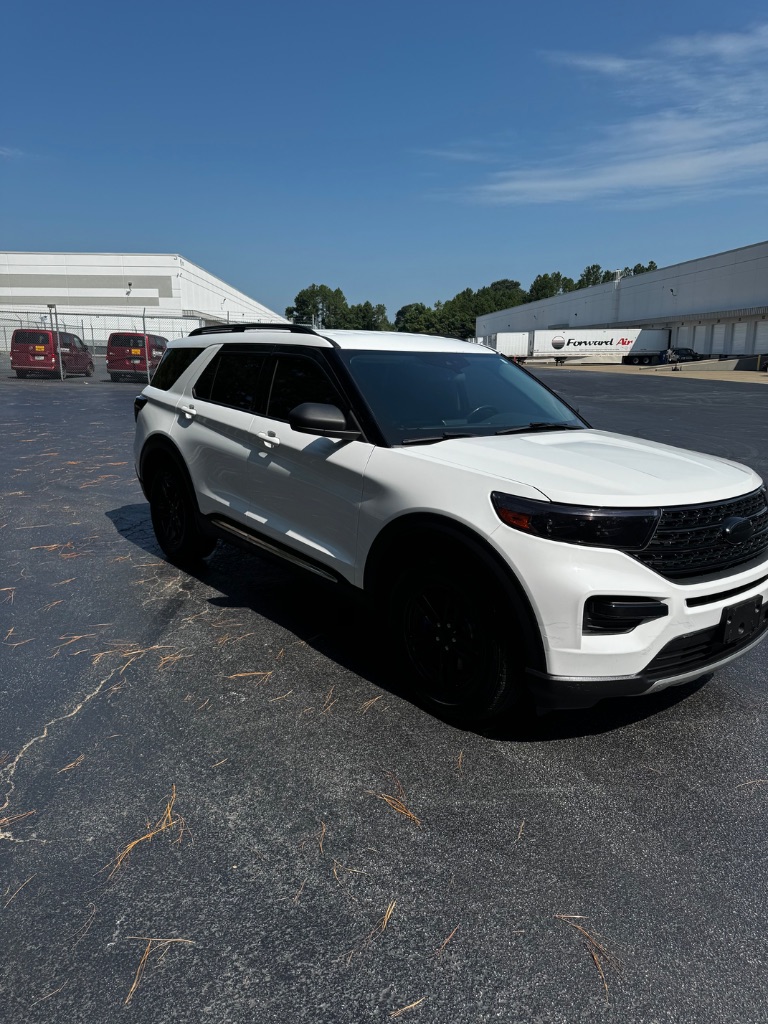 2020 Ford Explorer - $14,500