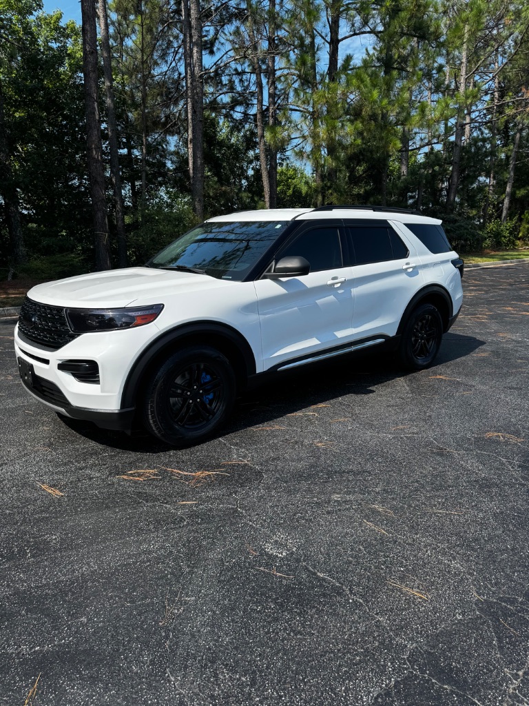 2020 Ford Explorer - $14,500