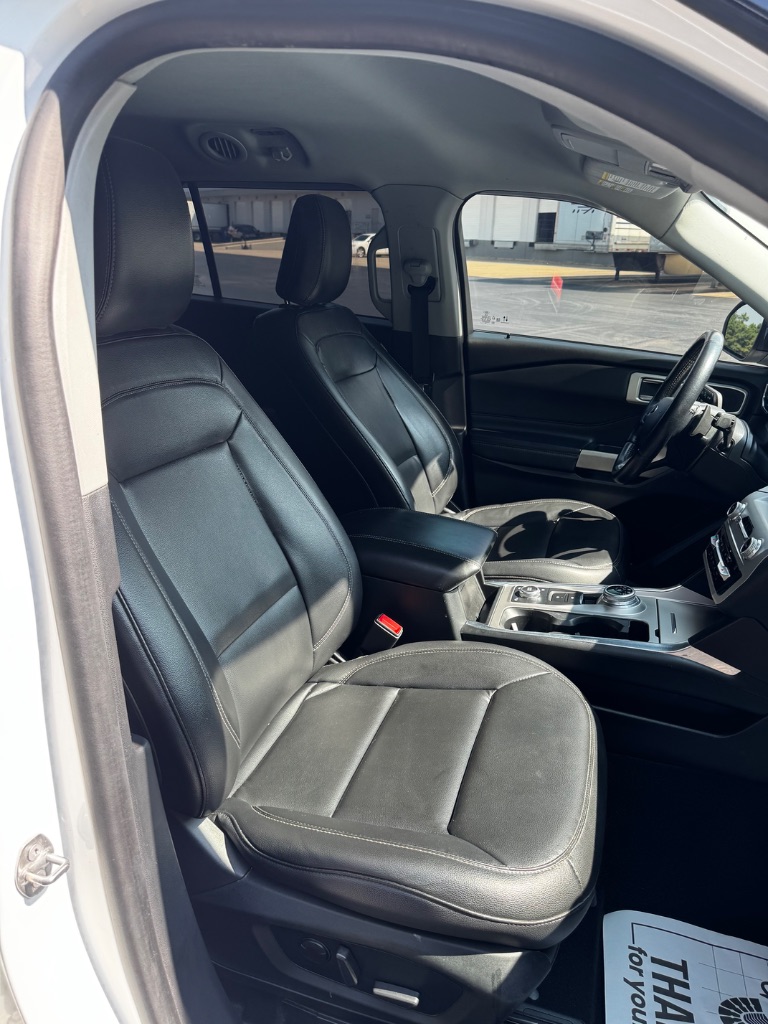 2020 Ford Explorer - $14,500