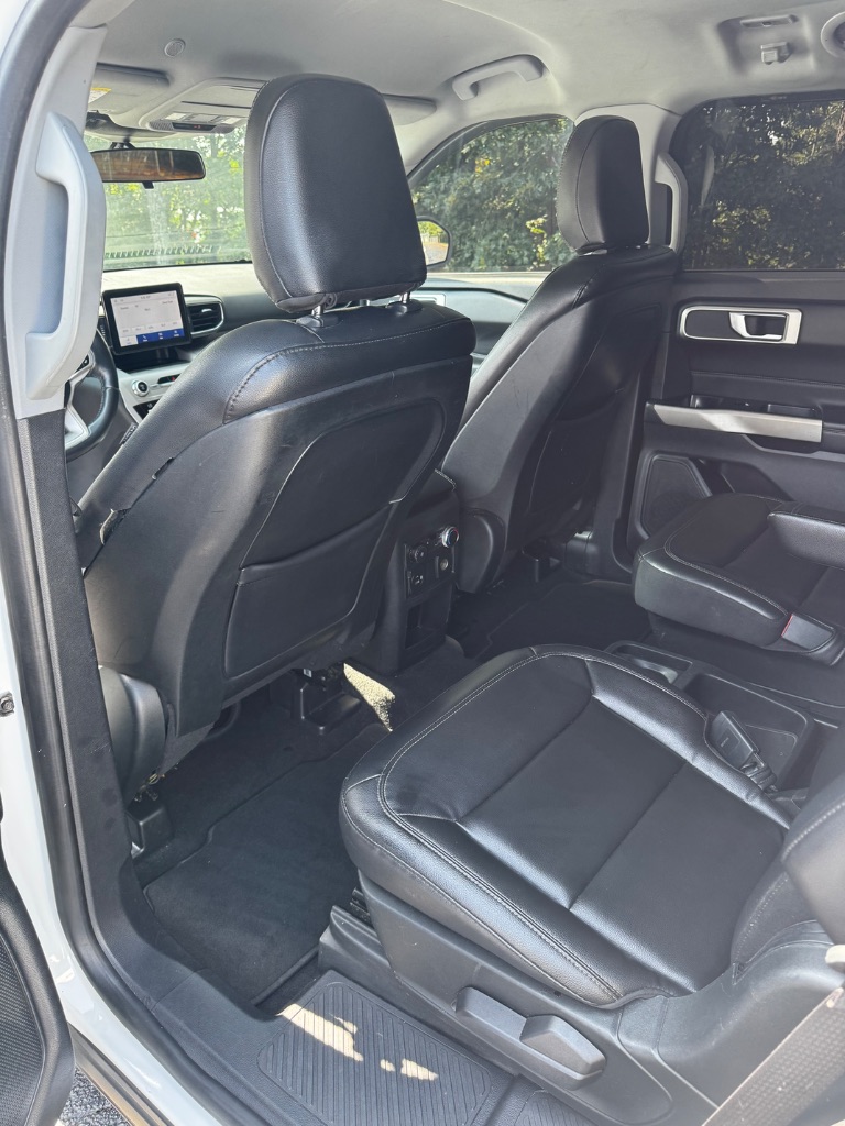 2020 Ford Explorer - $14,500