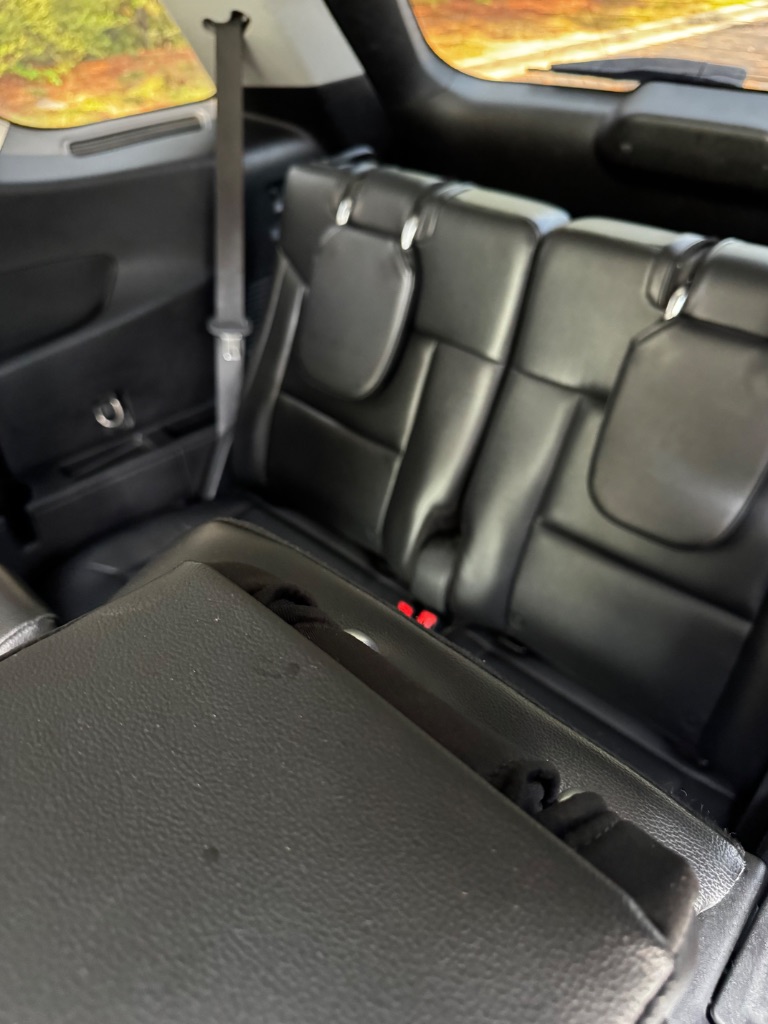 2020 Ford Explorer - $14,500