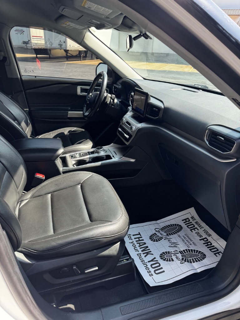 2020 Ford Explorer - $14,500