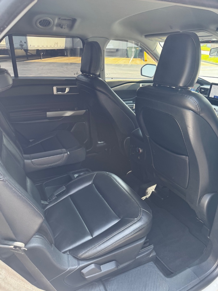 2020 Ford Explorer - $14,500