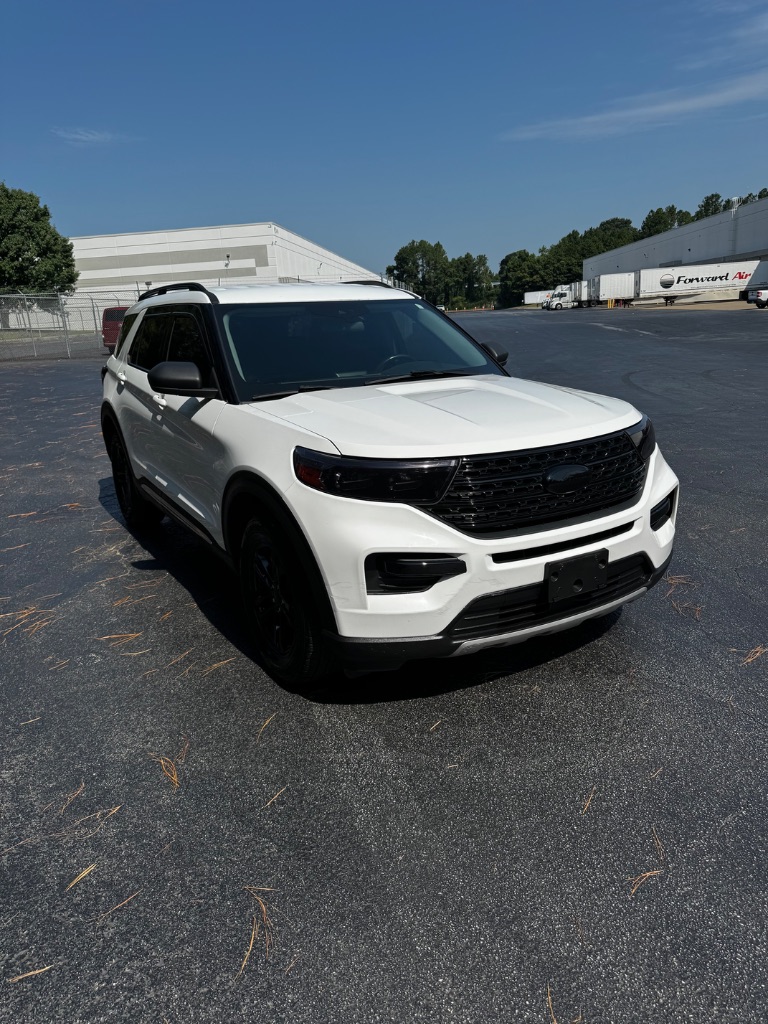 2020 Ford Explorer - $14,500