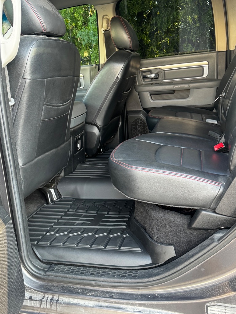 2014 Ram 1500 - $12,900