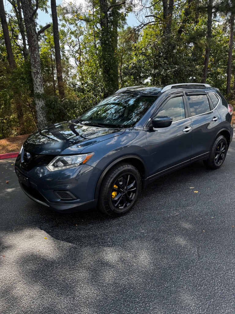2016 Nissan Rogue - $5,900