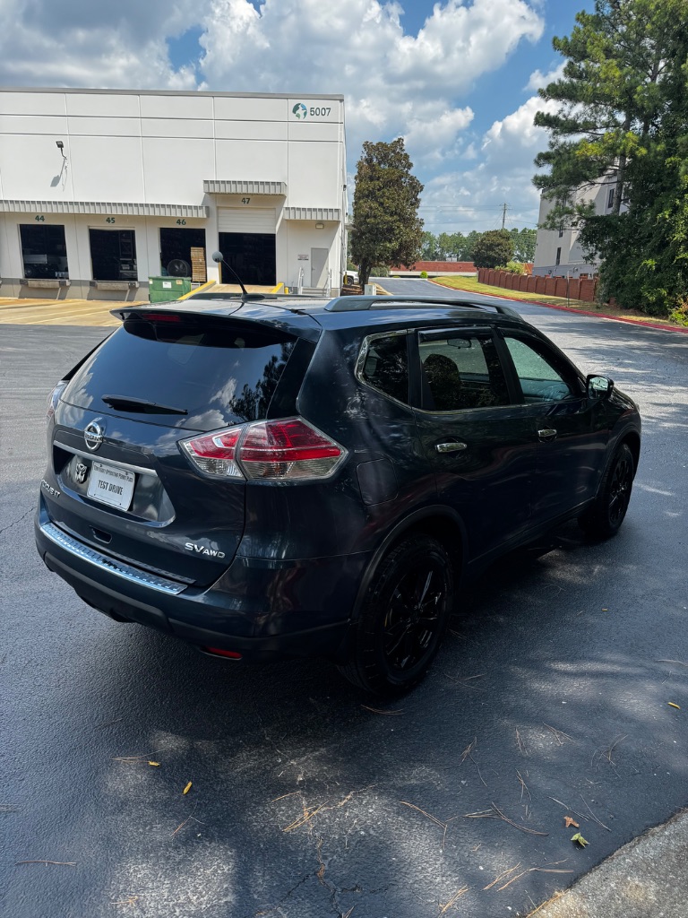 2016 Nissan Rogue - $5,900