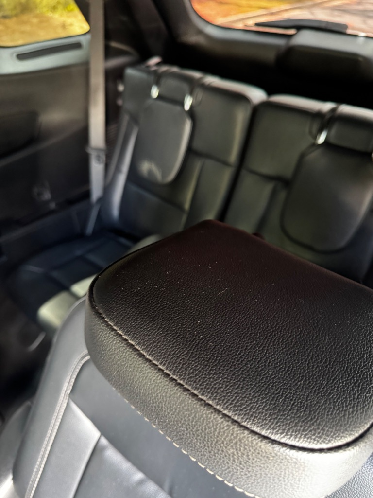 2020 Ford Explorer - $13,900