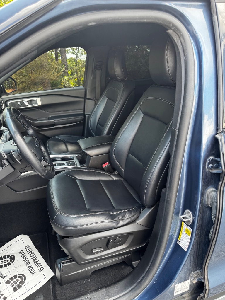 2020 Ford Explorer - $13,900