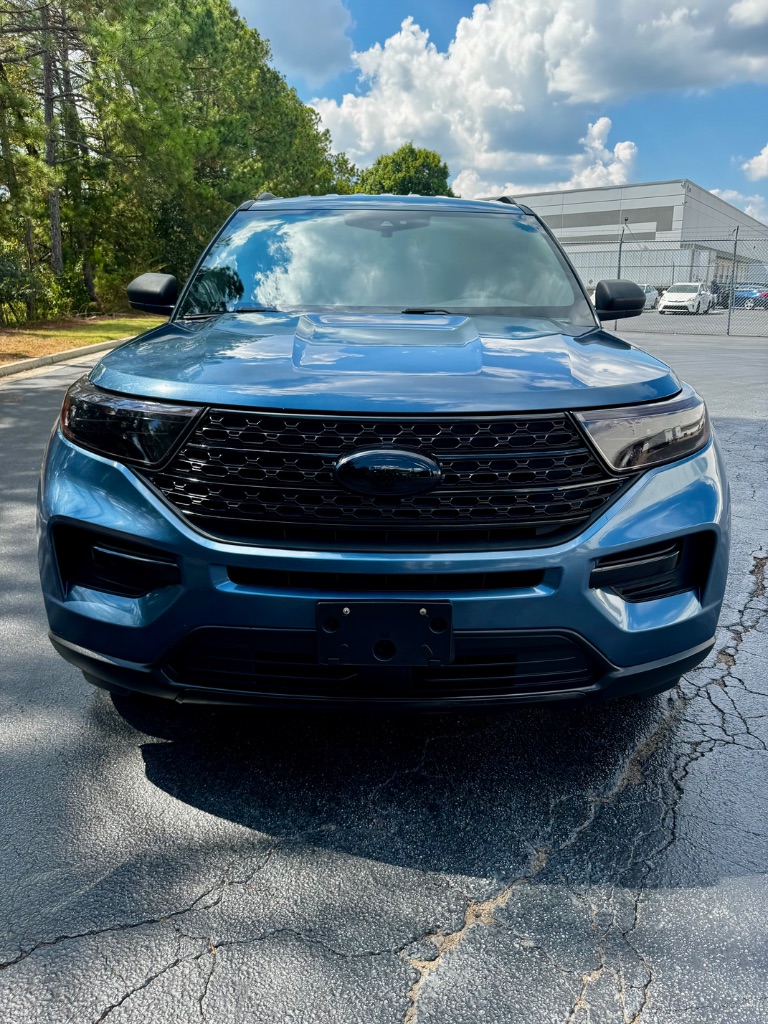 2020 Ford Explorer - $13,900