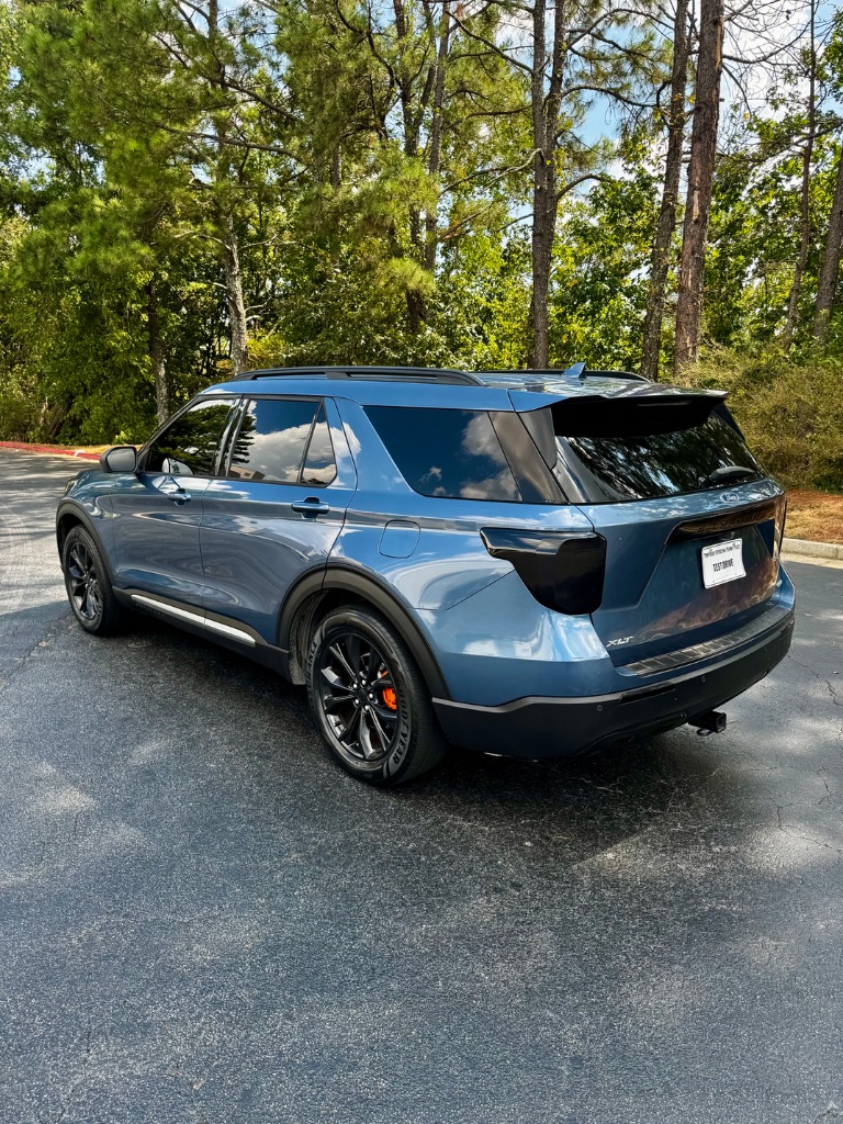 2020 Ford Explorer - $13,900