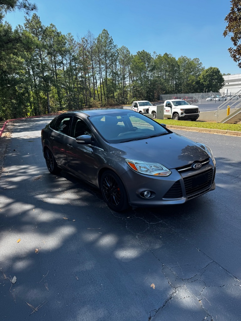 2013 Ford Focus - $4,900
