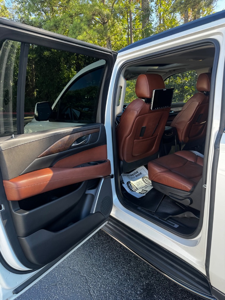 2017 Cadillac Escalade - $17,500