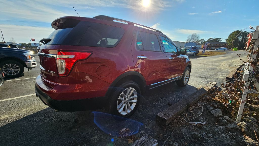 2013 Ford Explorer XLT photo