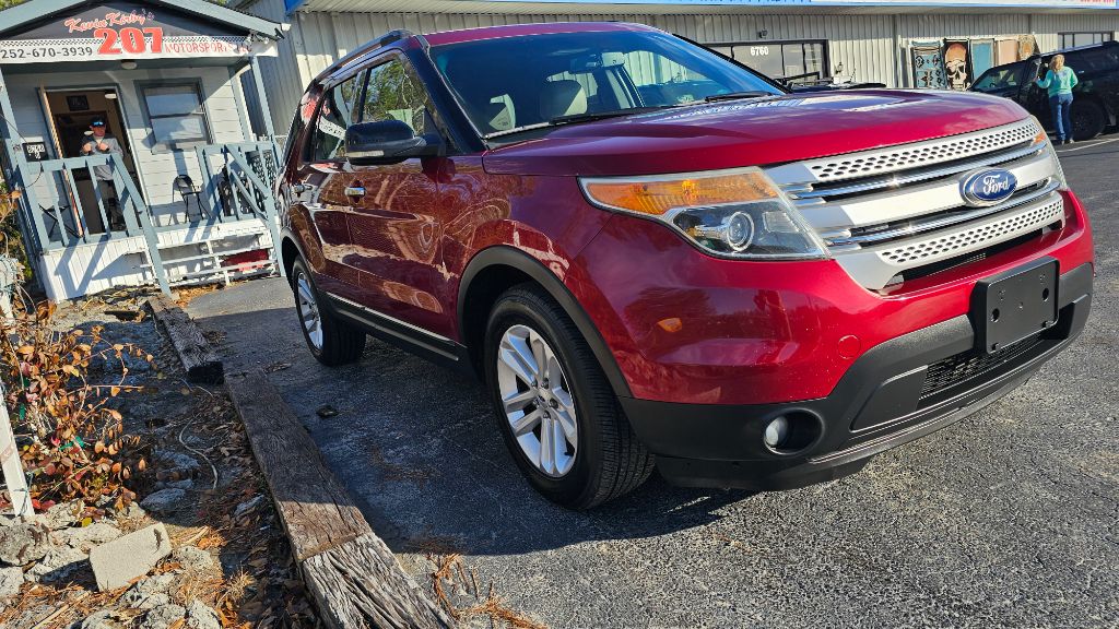 2013 Ford Explorer XLT photo