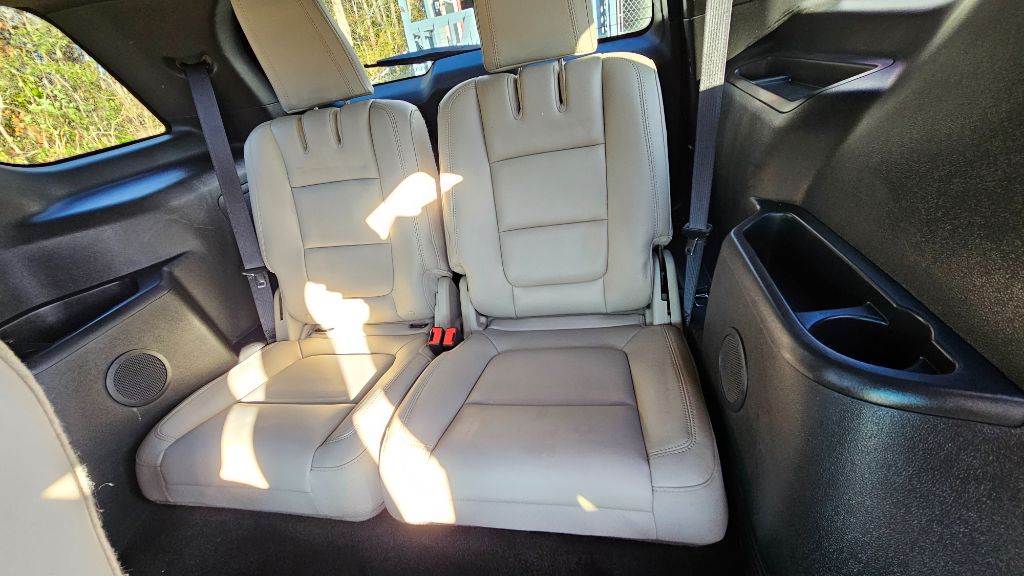 2013 Ford Explorer XLT photo