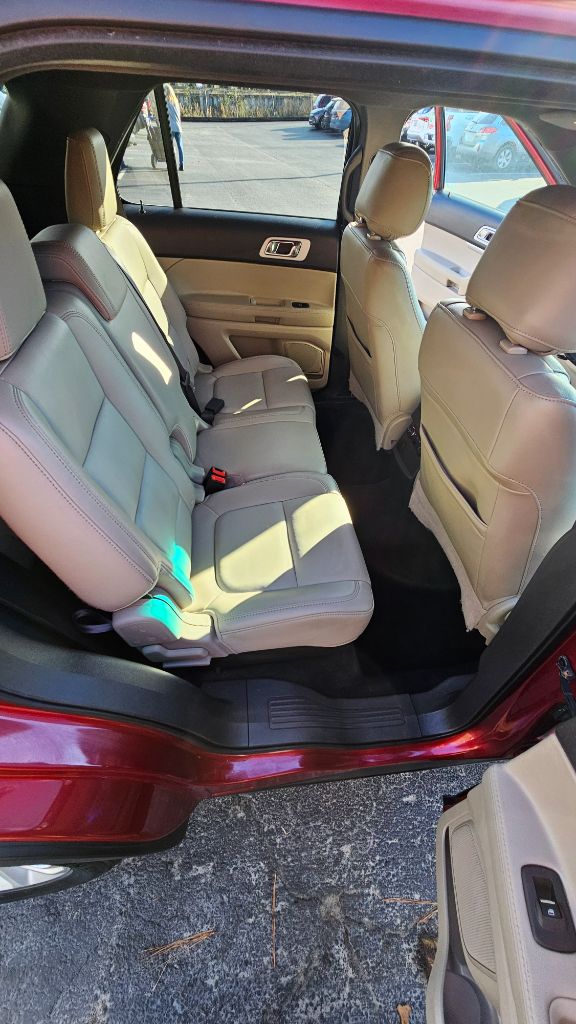 2013 Ford Explorer XLT photo