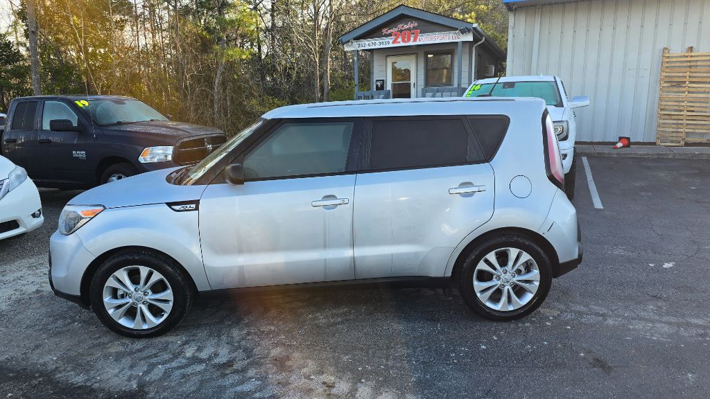 2015 Kia Soul + photo