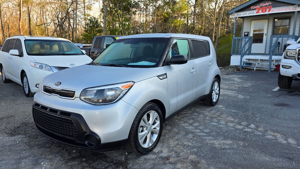 2015 Kia Soul + photo