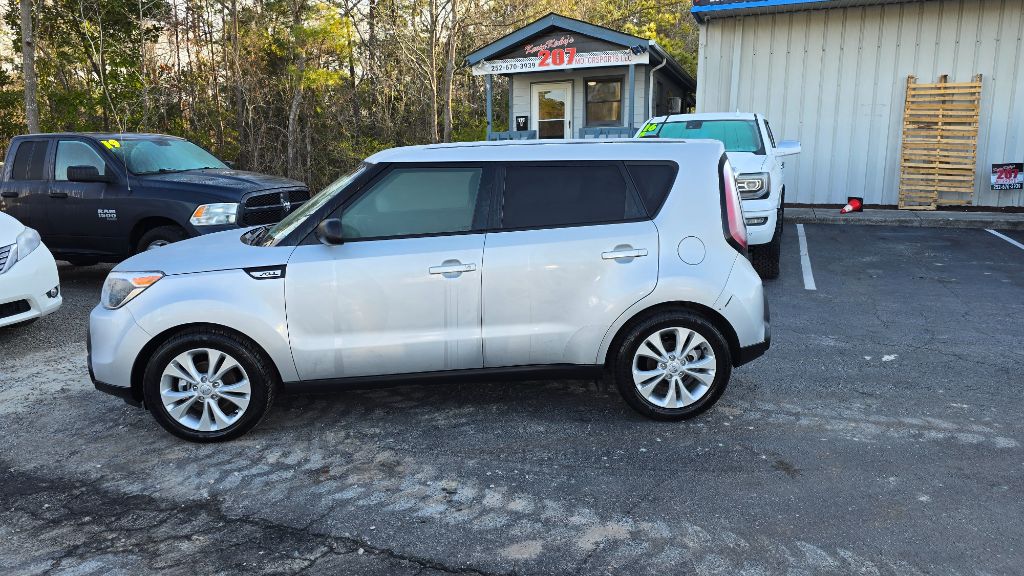 2015 Kia Soul + photo