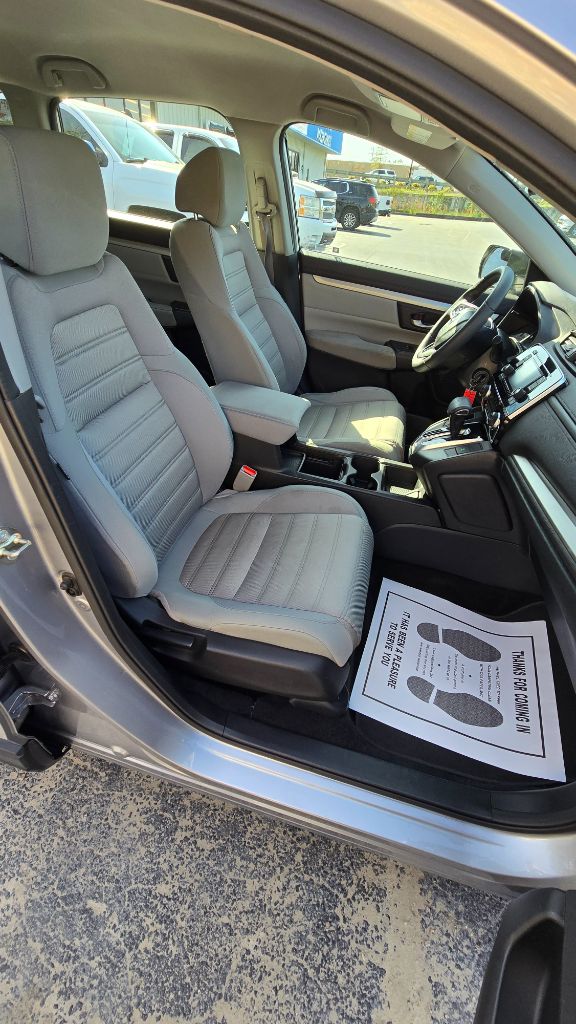 2017 Honda CR-V LX photo