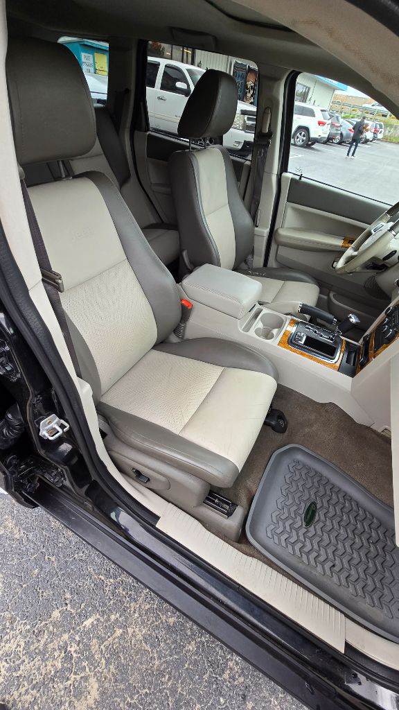 2008 Jeep Grand Cherokee Limited photo