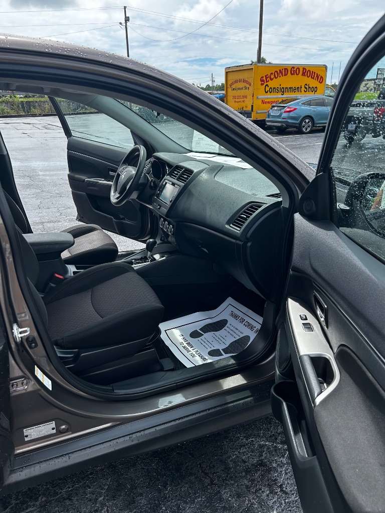 2019 Mitsubishi Outlander - $13,900
