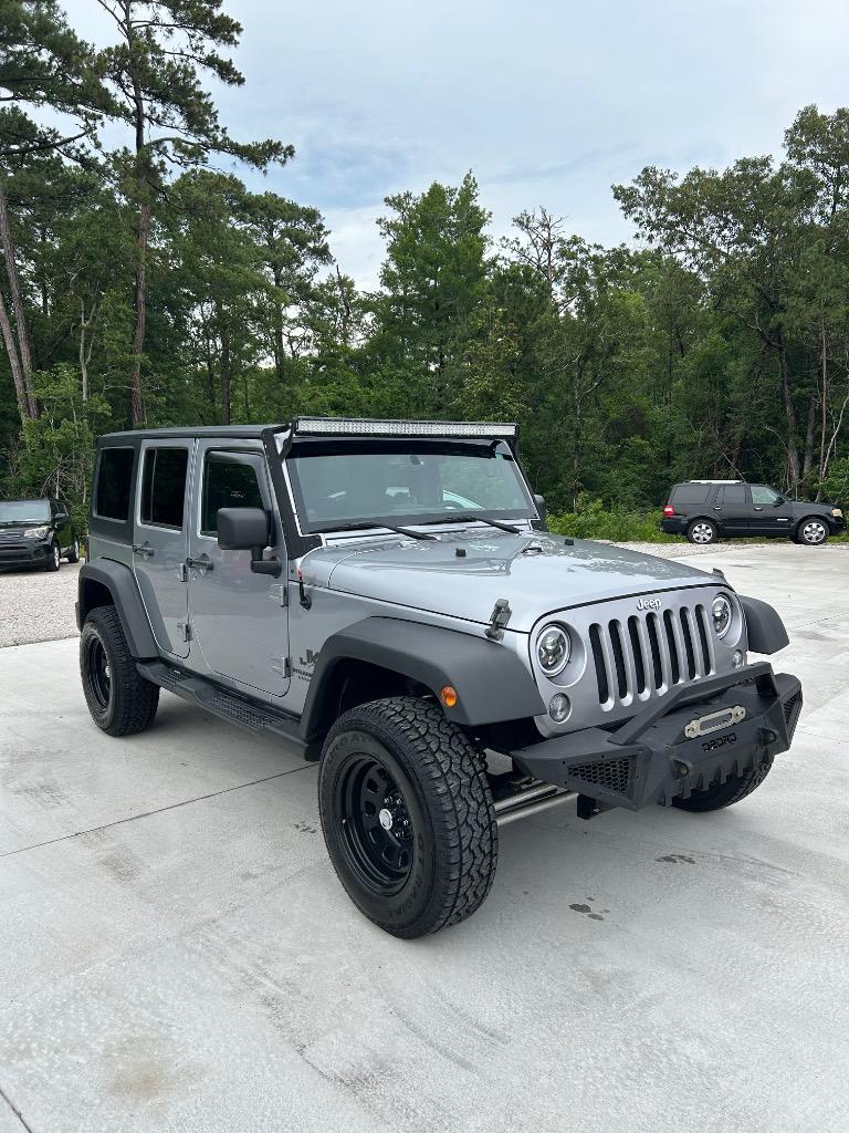2014 Jeep Wrangler - $12,900