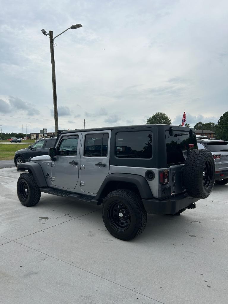 2014 Jeep Wrangler - $12,900