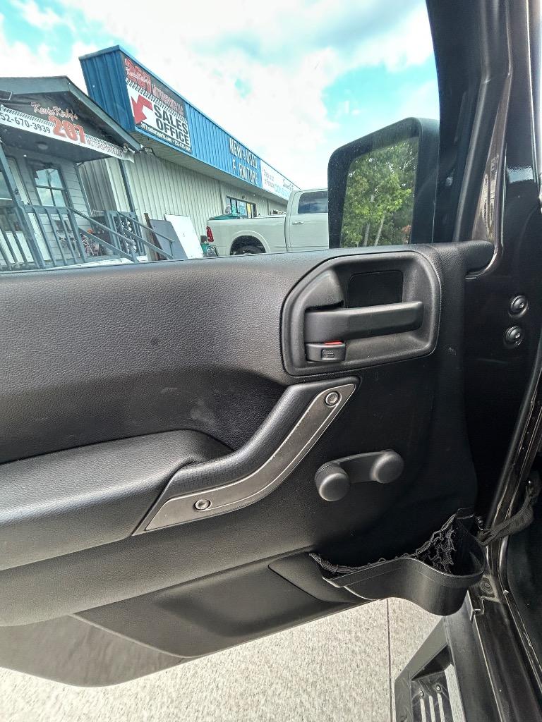 2013 Jeep Wrangler - $12,500