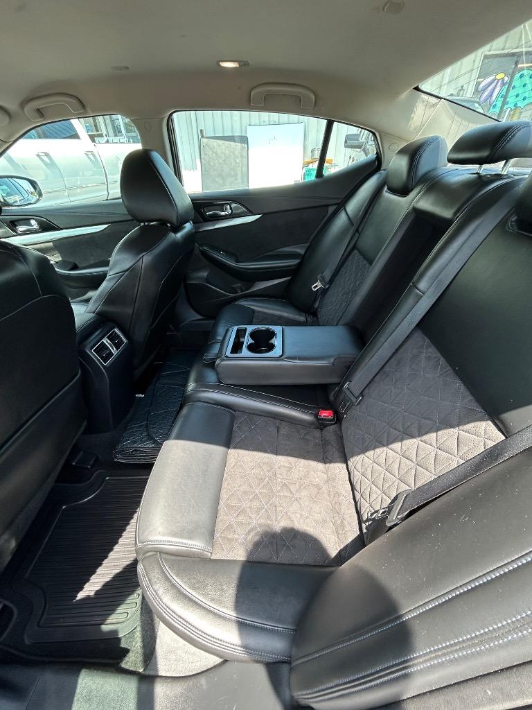 2016 Nissan Maxima - $10,900