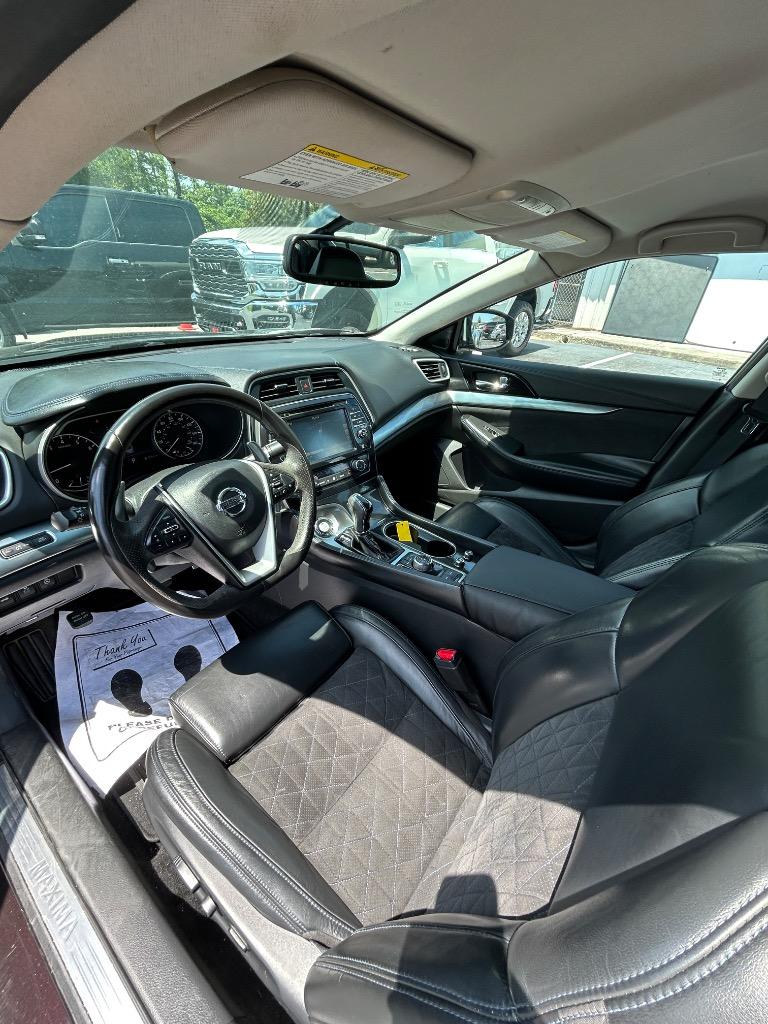 2016 Nissan Maxima - $10,900