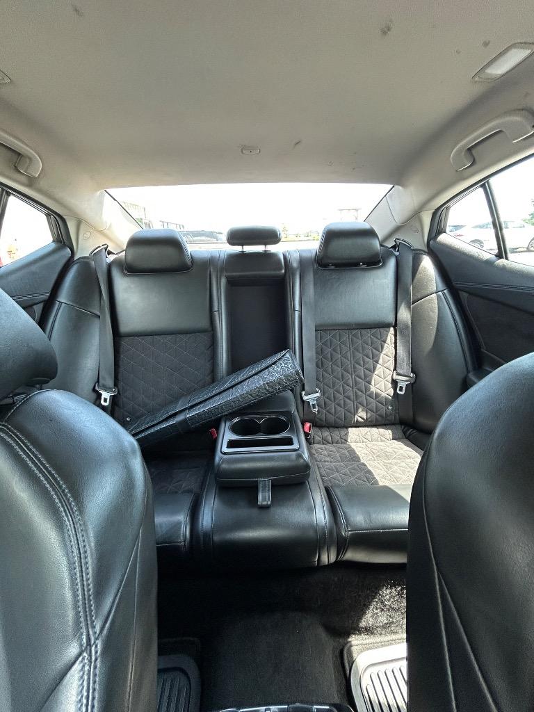 2016 Nissan Maxima - $10,900