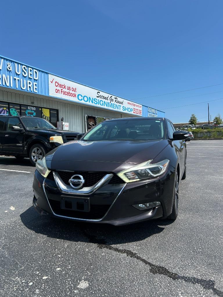 2016 Nissan Maxima - $10,900