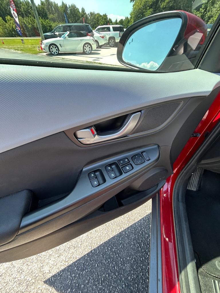 2019 Hyundai Kona - $12,900