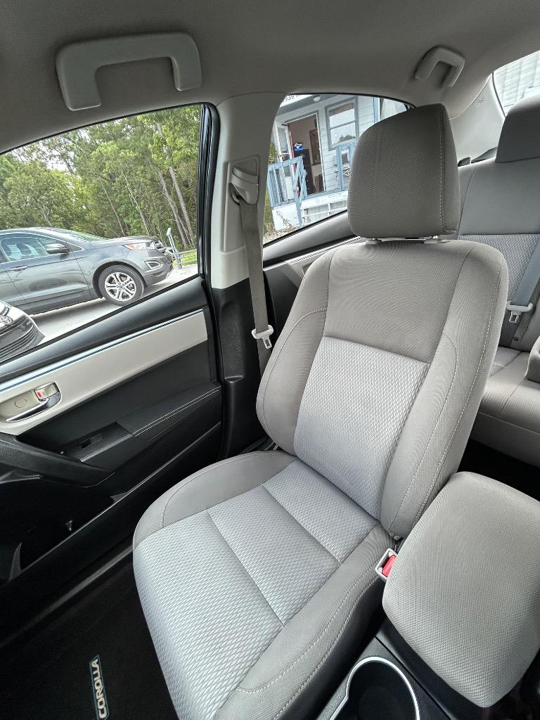 2016 Toyota Corolla - $8,800