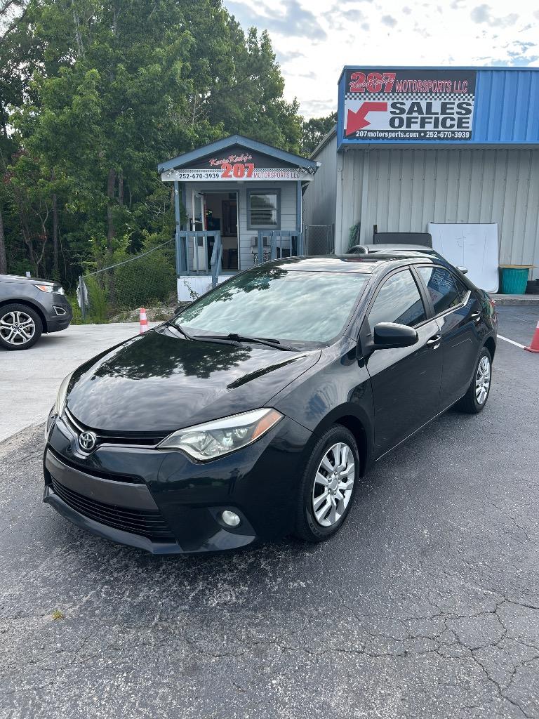 2016 Toyota Corolla - $8,800