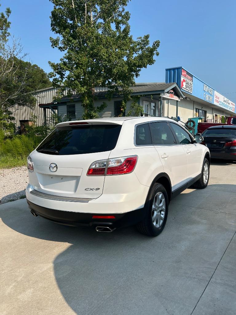 2018 MAZDA CX-9 - $15,900