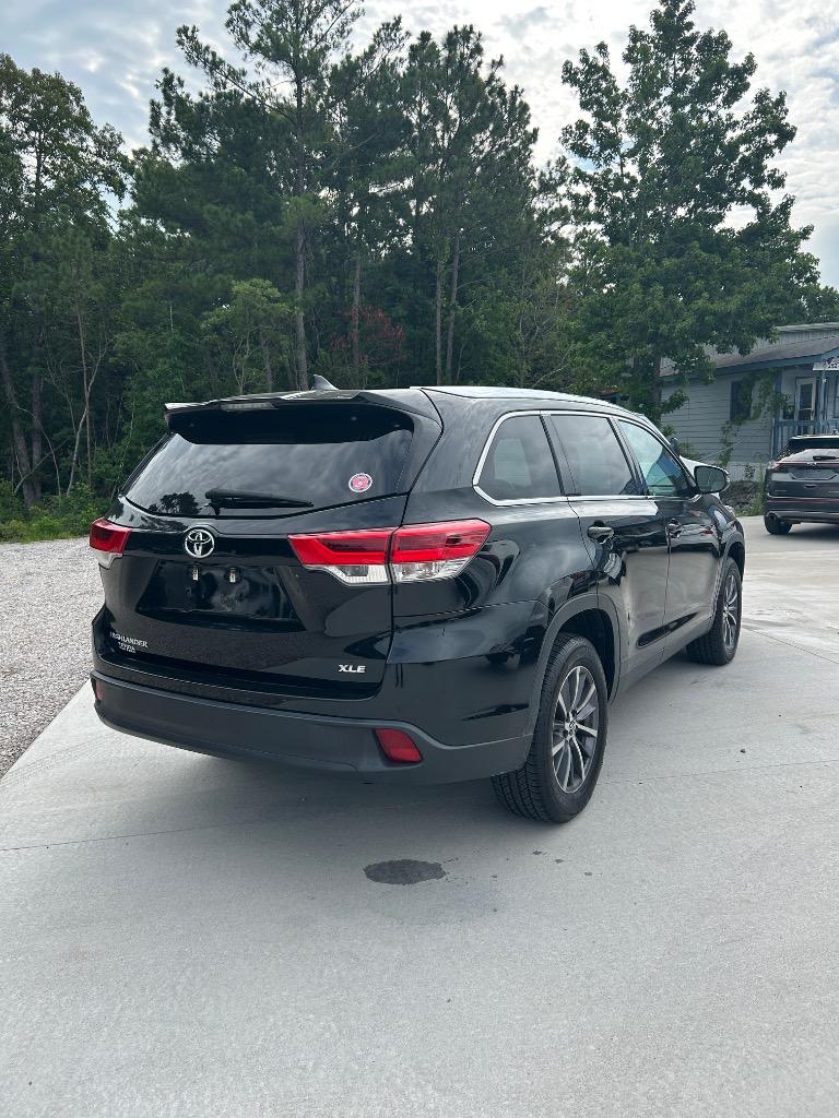 2019 Toyota Highlander - $26,500