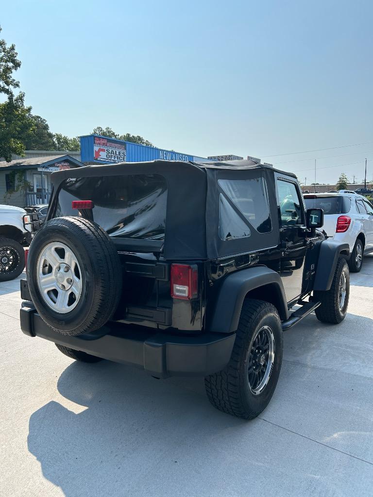 2009 Jeep Wrangler - $11,500