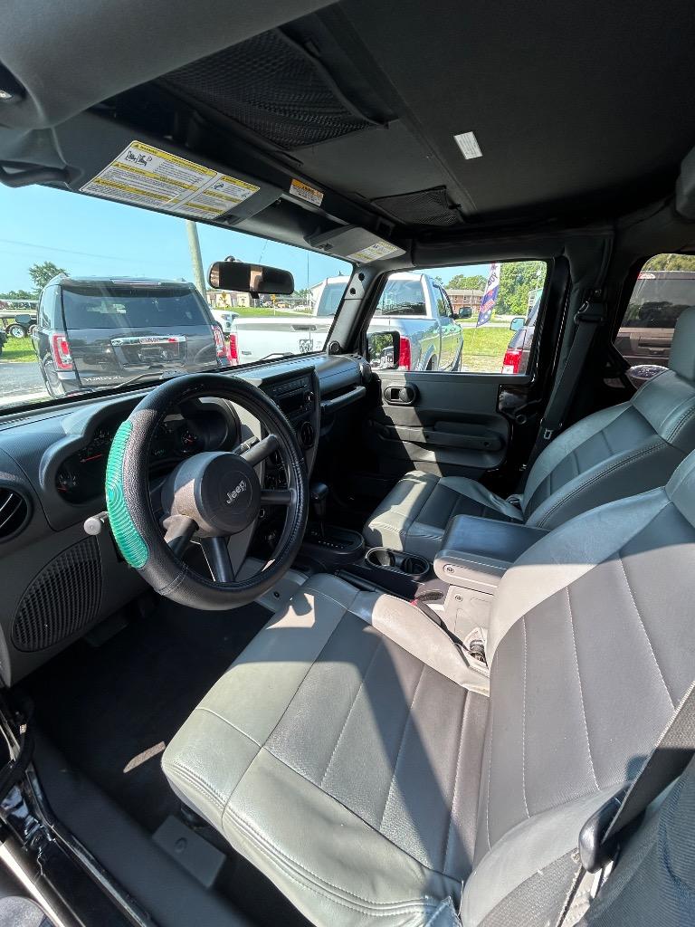 2009 Jeep Wrangler - $11,500
