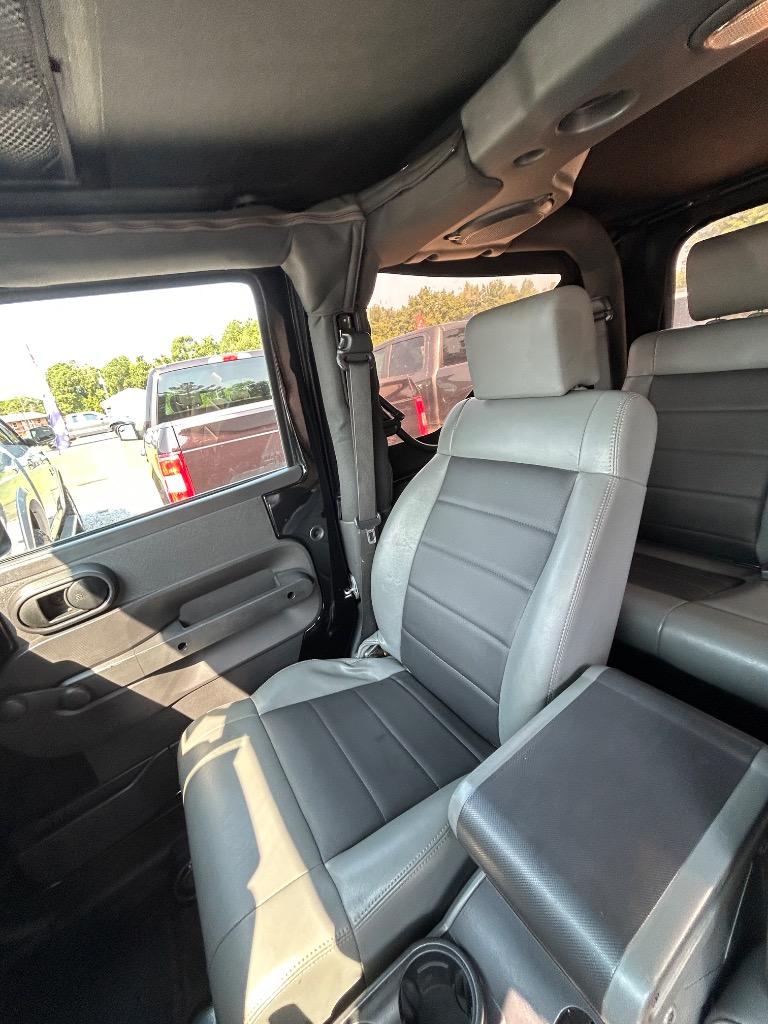 2009 Jeep Wrangler - $11,500