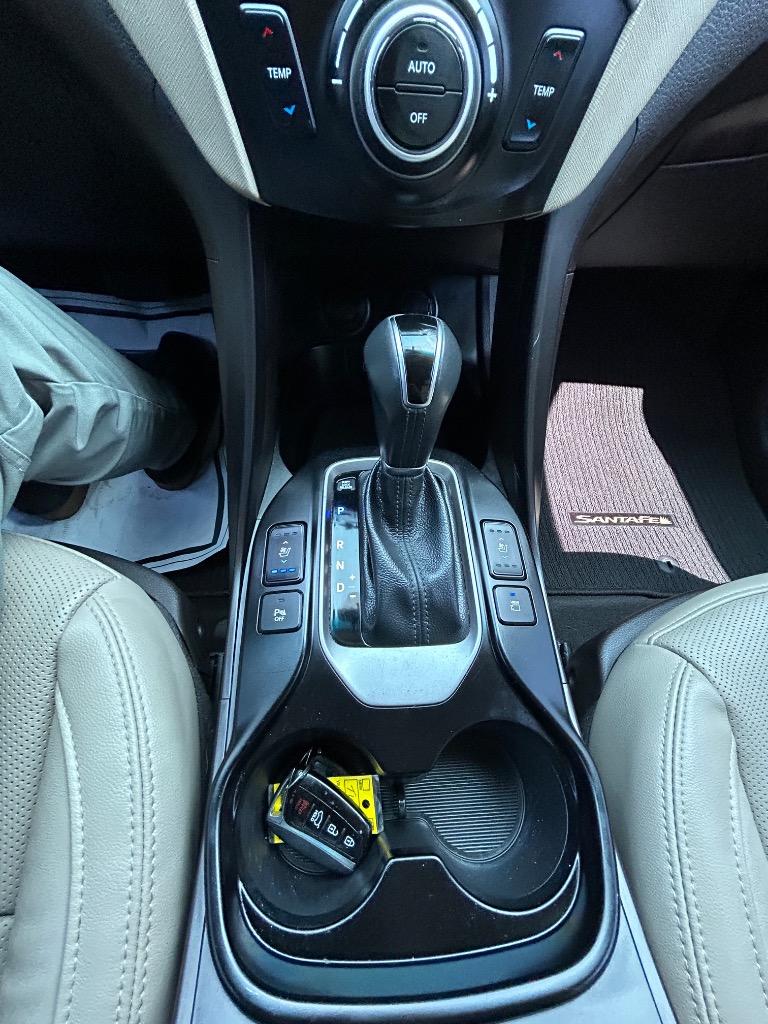 2017 Hyundai Santa Fe Sport - $10,900