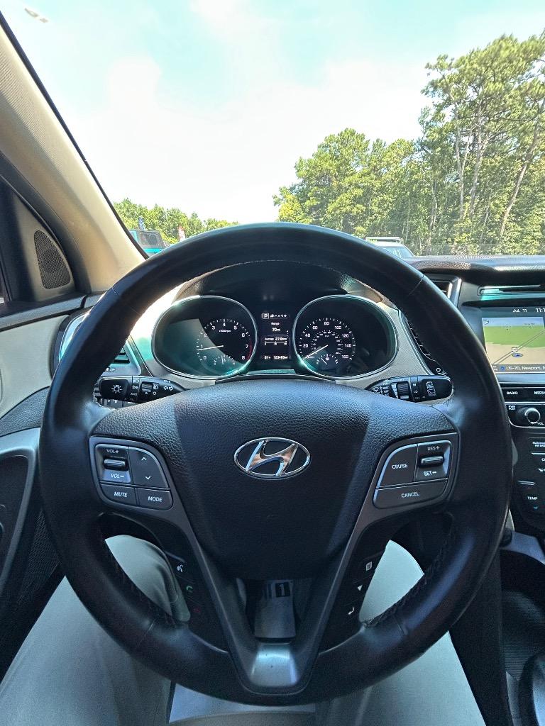 2017 Hyundai Santa Fe Sport - $10,900