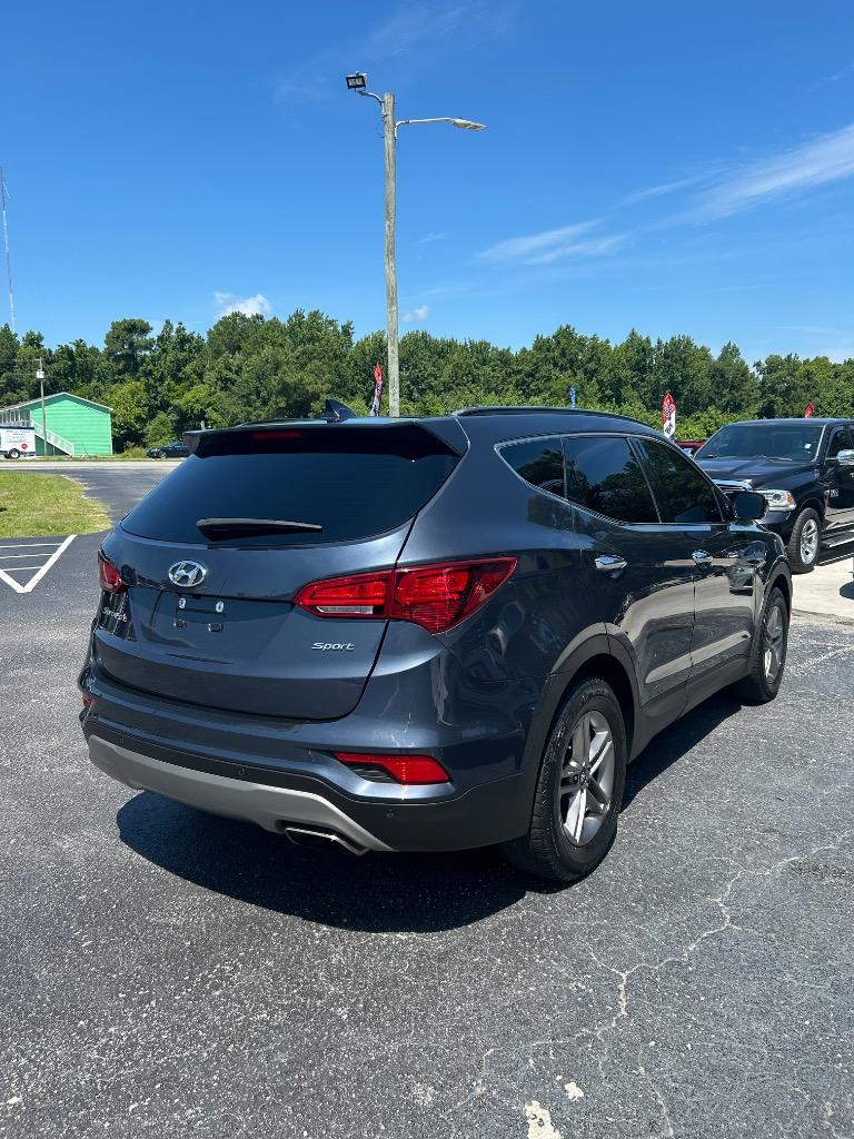 2017 Hyundai Santa Fe Sport - $10,900