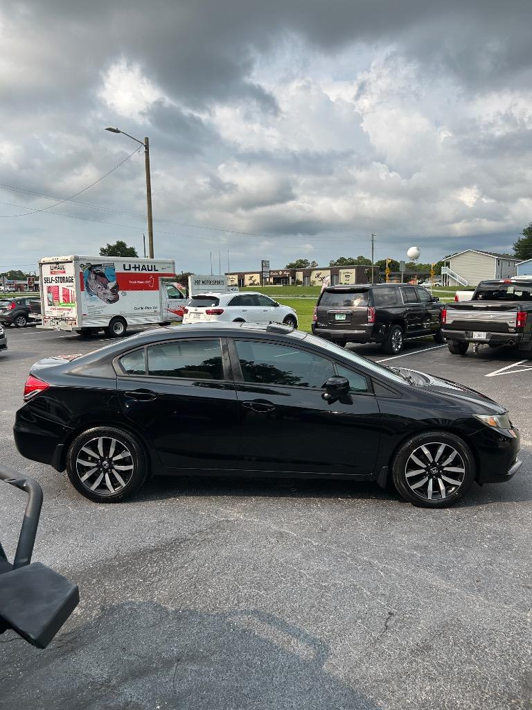 2015 Honda Civic - $11,400